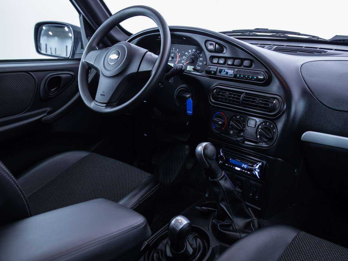 Купить Chevrolet Niva, 2015, 66 675 км, фото №8