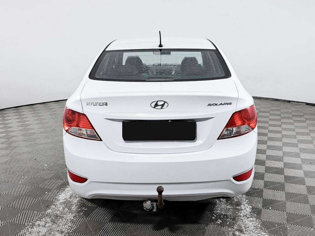 Купить Hyundai Solaris, 2013, 179 198 км, фото №6