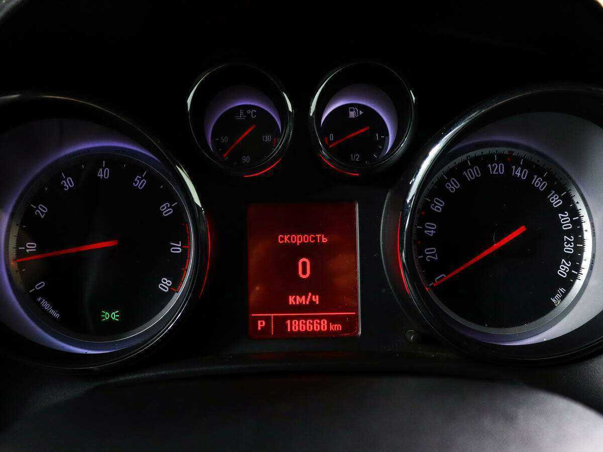 Купить Opel Astra, 2014, 186 666 км, фото №9