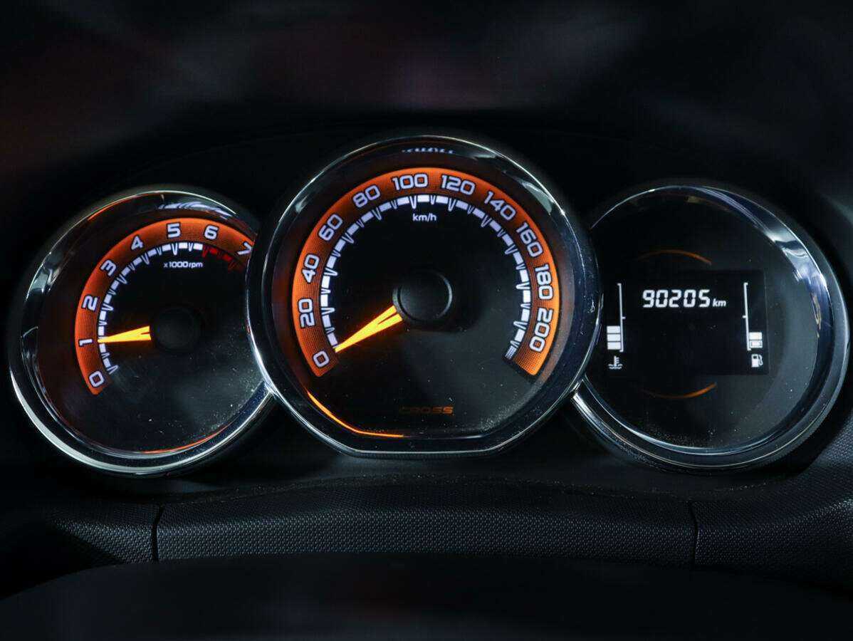 Купить Lada (ВАЗ) Largus Cross, 2021, 90 204 км, фото №8