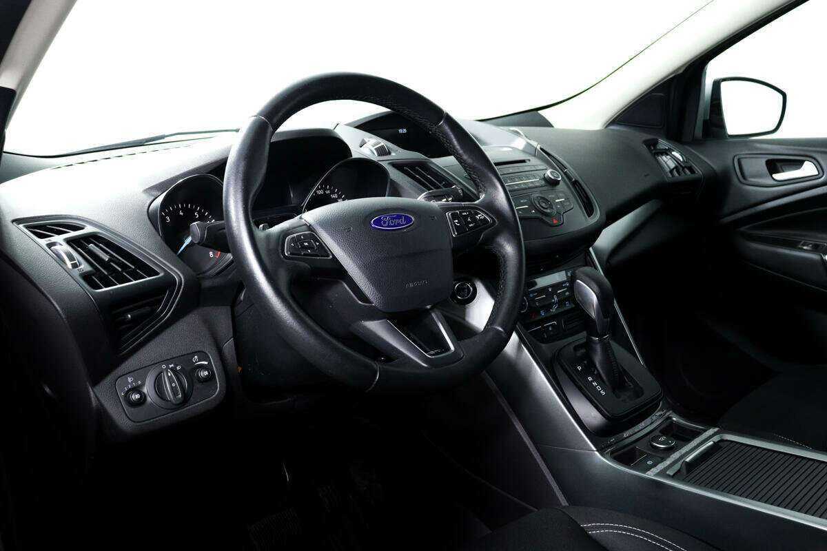 Купить Ford Kuga, 2017, 42 731 км, фото №13