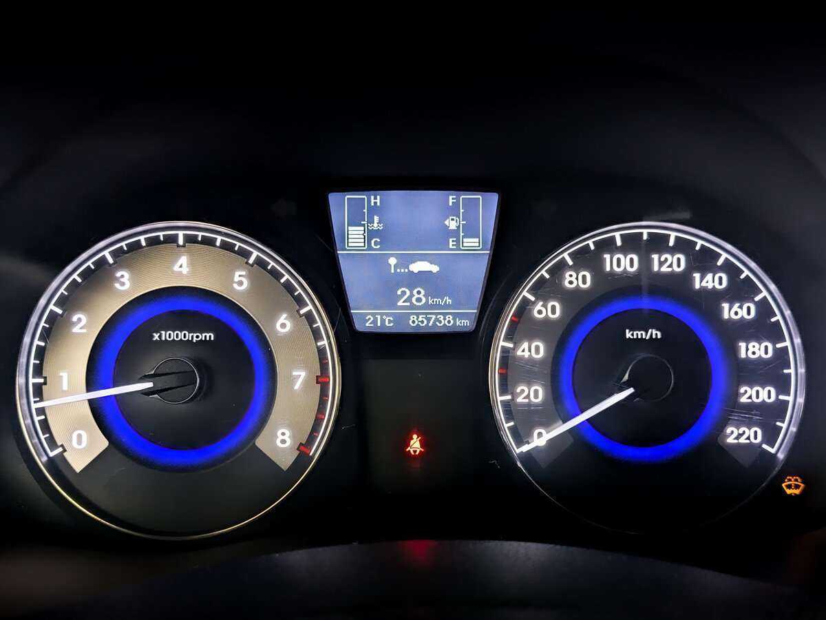 Купить Hyundai Solaris, 2016, 85 596 км, фото №11