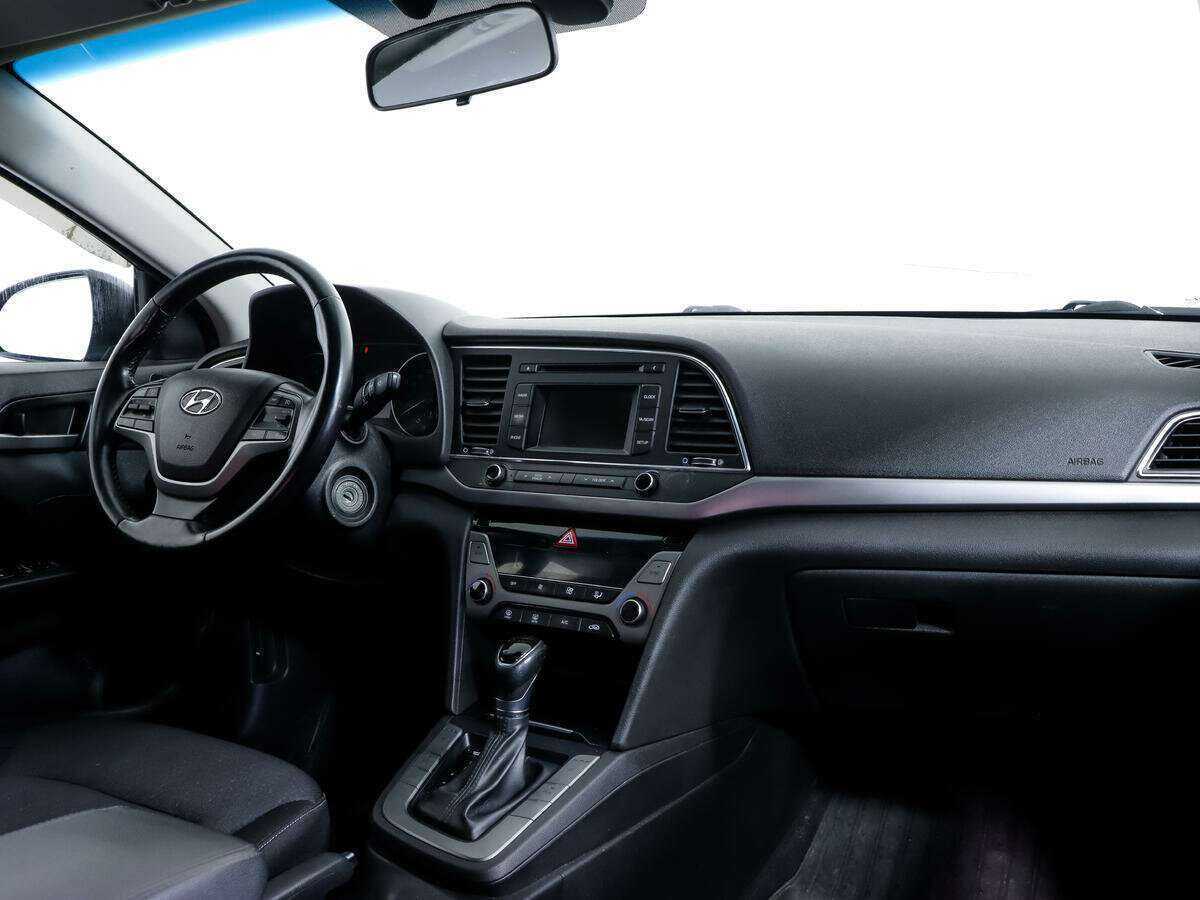 Купить Hyundai Elantra, 2017, 100 000 км, фото №9