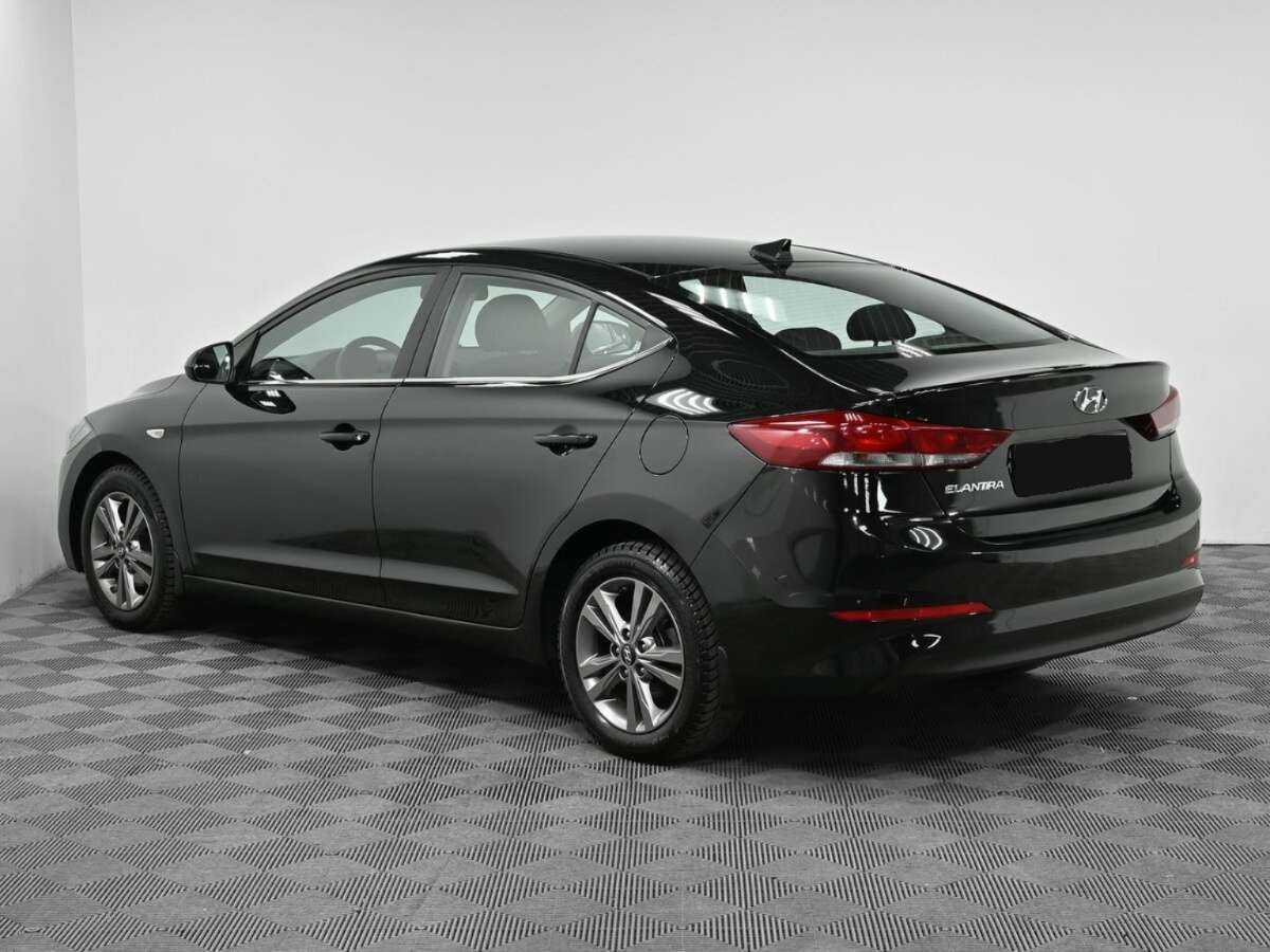Купить Hyundai Elantra, 2017, 93 000 км, фото №4