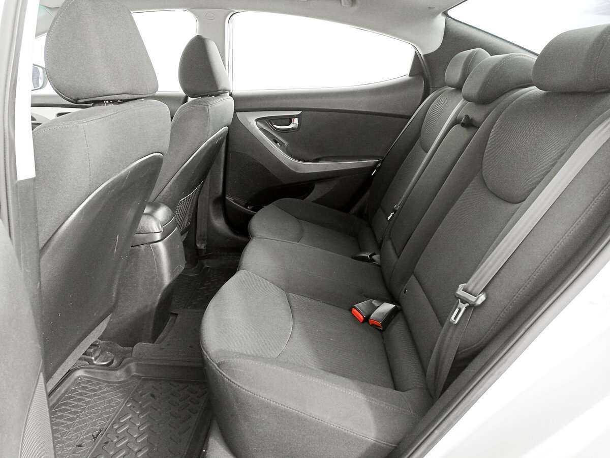 Купить Hyundai Elantra, 2014, 171 579 км, фото №10