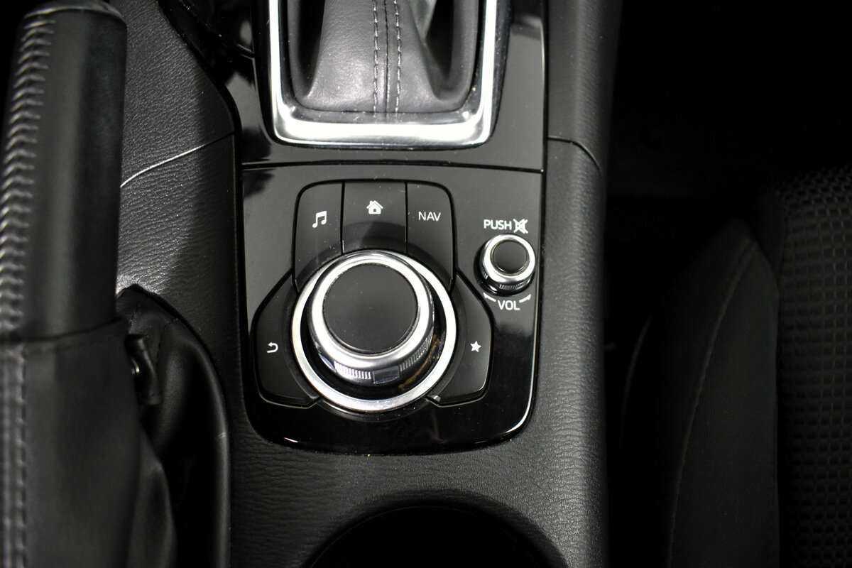 Купить Mazda 3, 2017, 86 276 км, фото №16