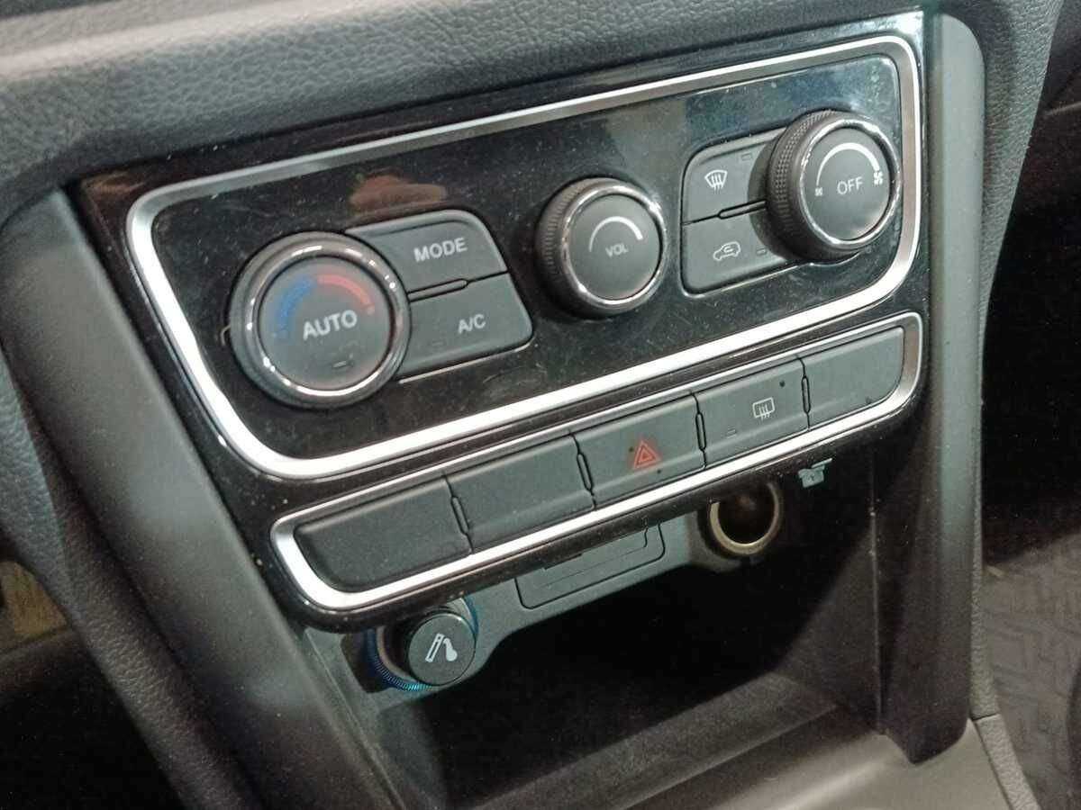 Купить CHERY Tiggo 3, 2018, 69 197 км, фото №15