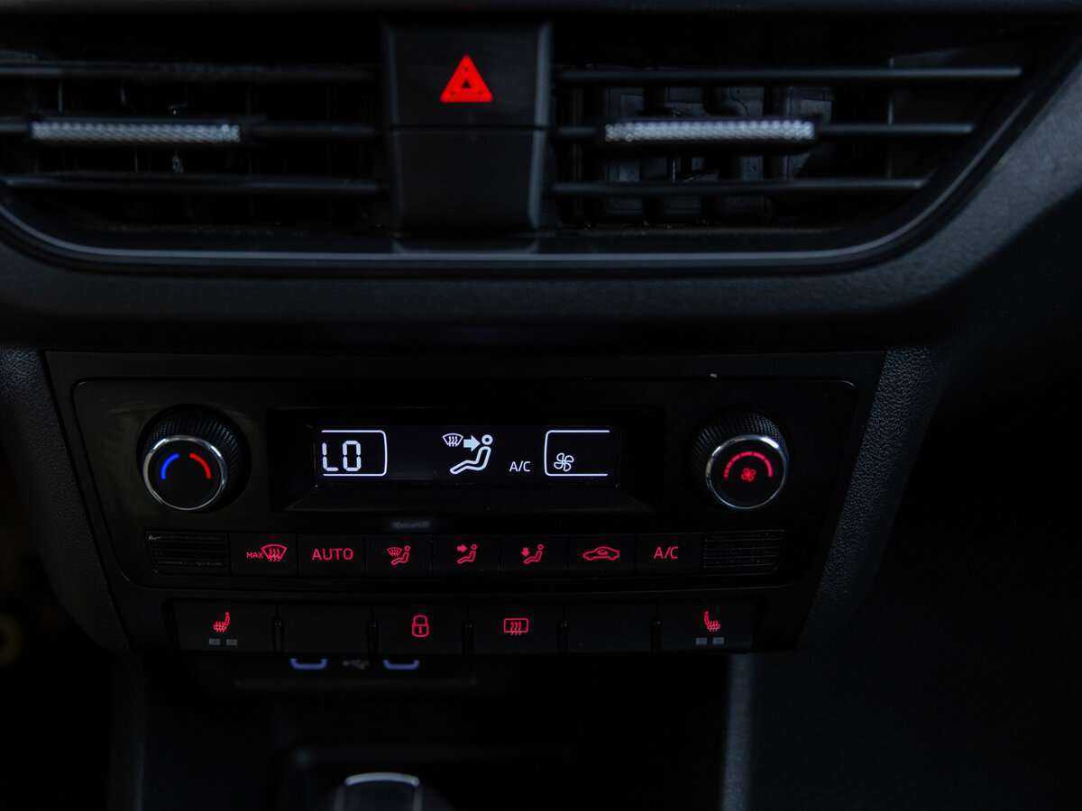 Купить Volkswagen Polo, 2020, 115 290 км, фото №14