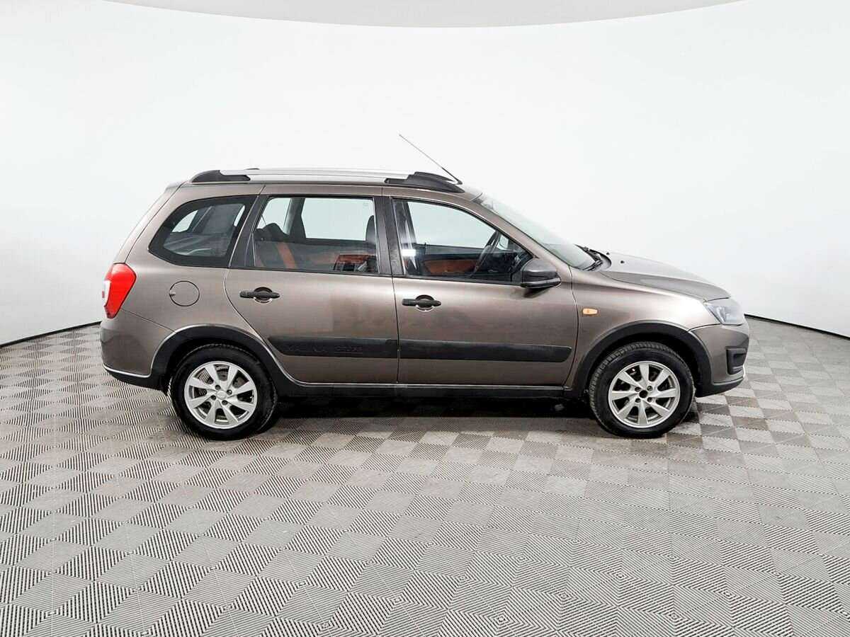 Купить Lada (ВАЗ) Kalina Cross, 2016, 143 975 км, фото №4