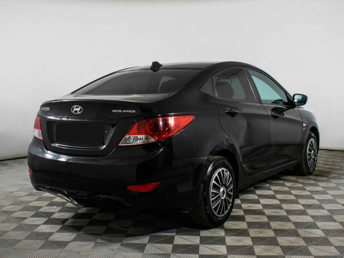 Купить Hyundai Solaris, 2013, 233 735 км, фото №5