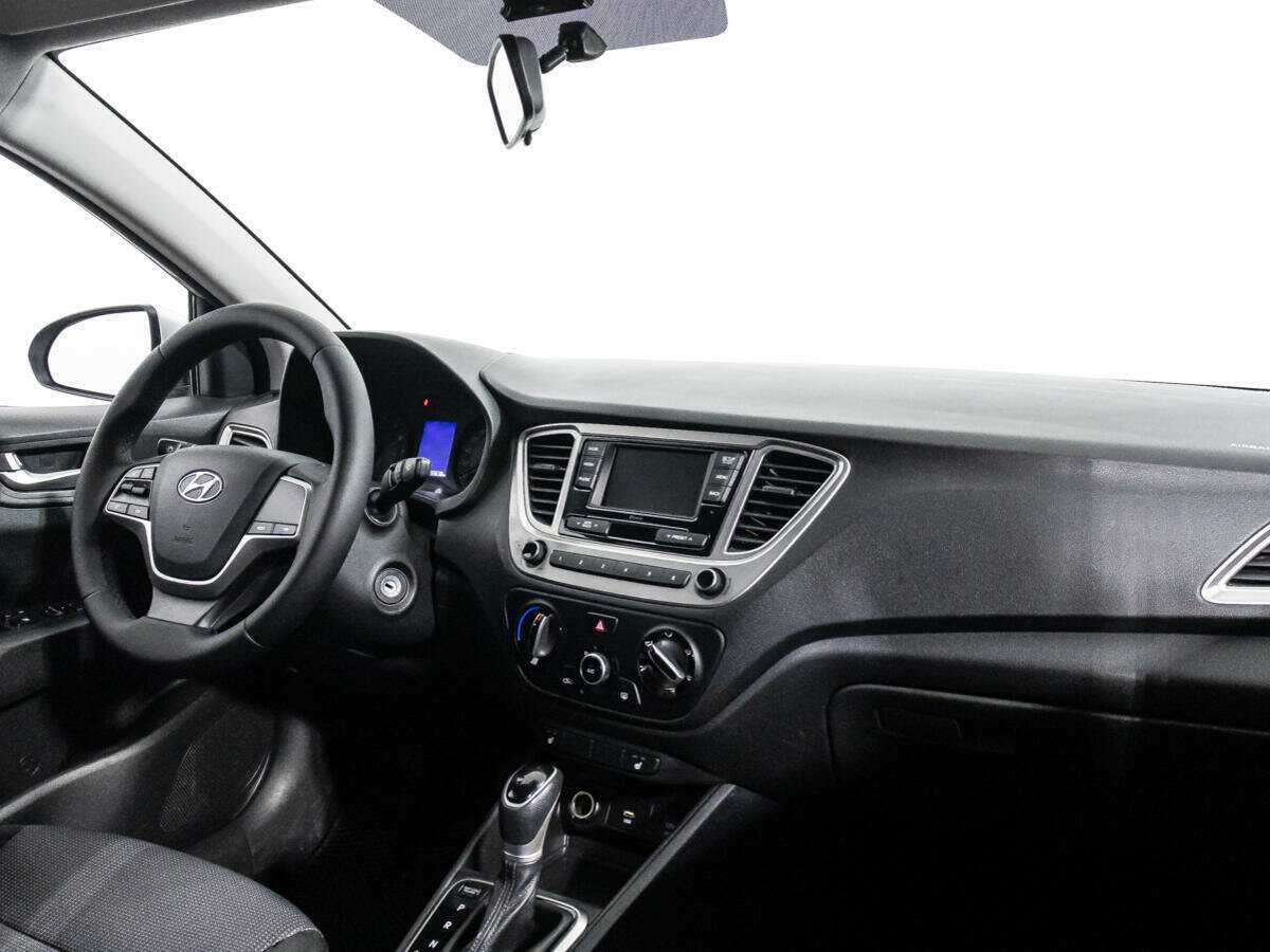 Купить Hyundai Solaris, 2021, 93 638 км, фото №9