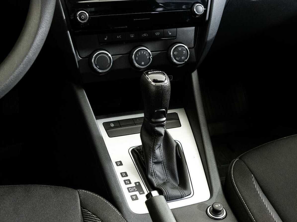 Купить Skoda Octavia, 2018, 66 722 км, фото №12