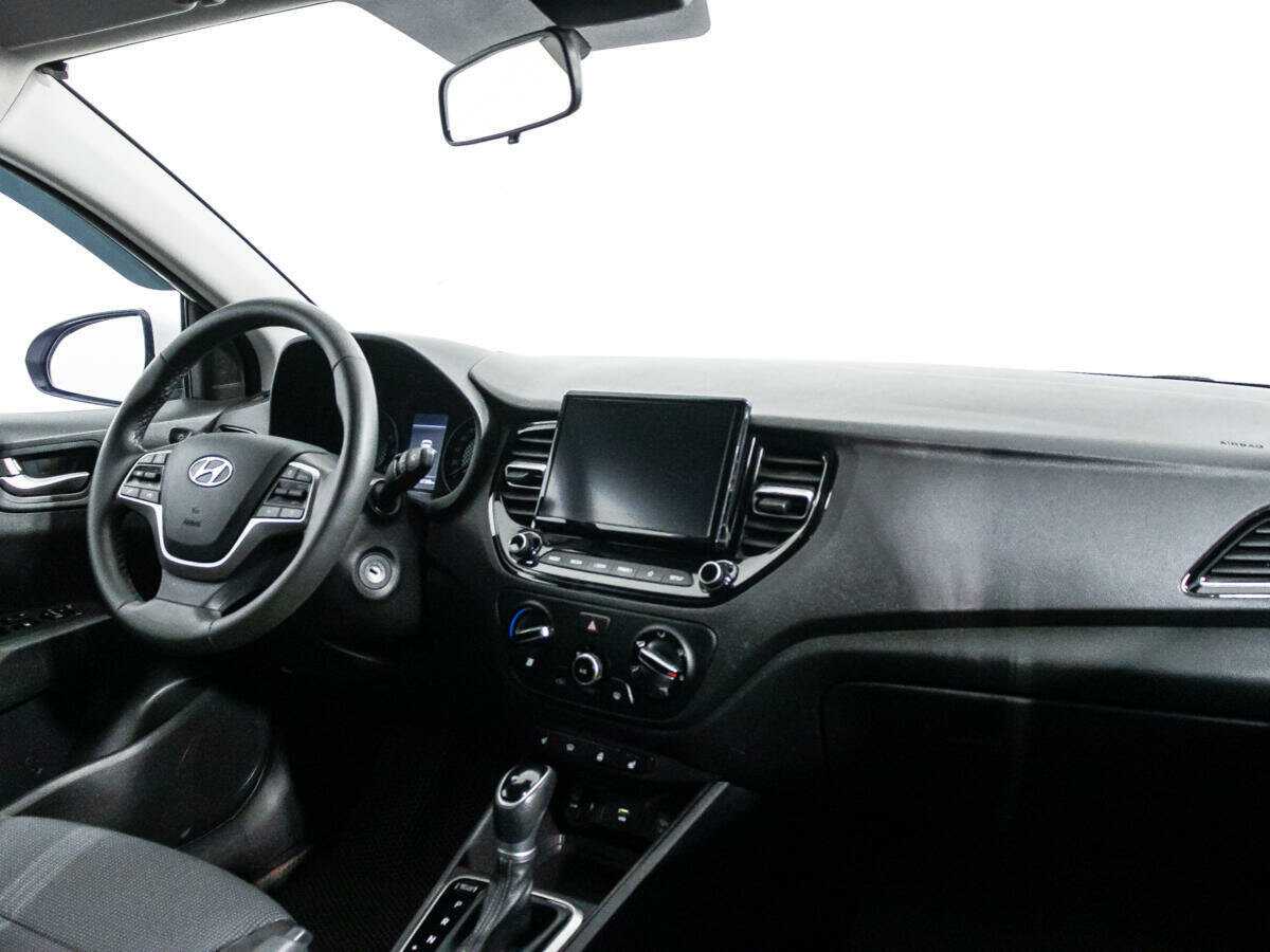 Купить Hyundai Solaris, 2021, 67 382 км, фото №9