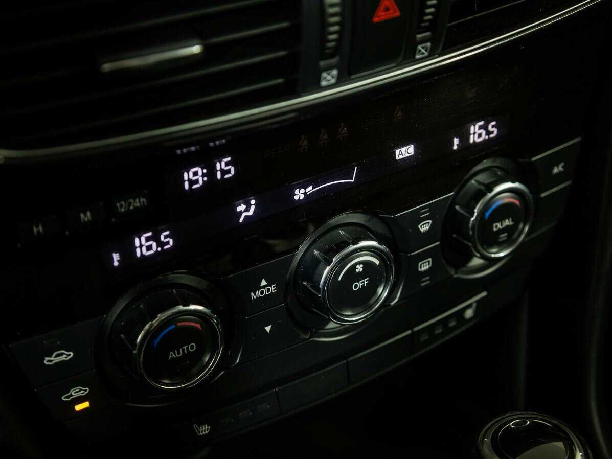 Купить Mazda 6, 2013, 87 000 км, фото №15