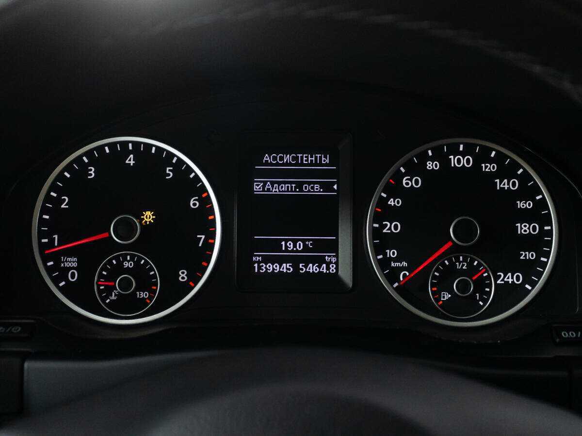 Купить Volkswagen Tiguan, 2013, 139 941 км, фото №12