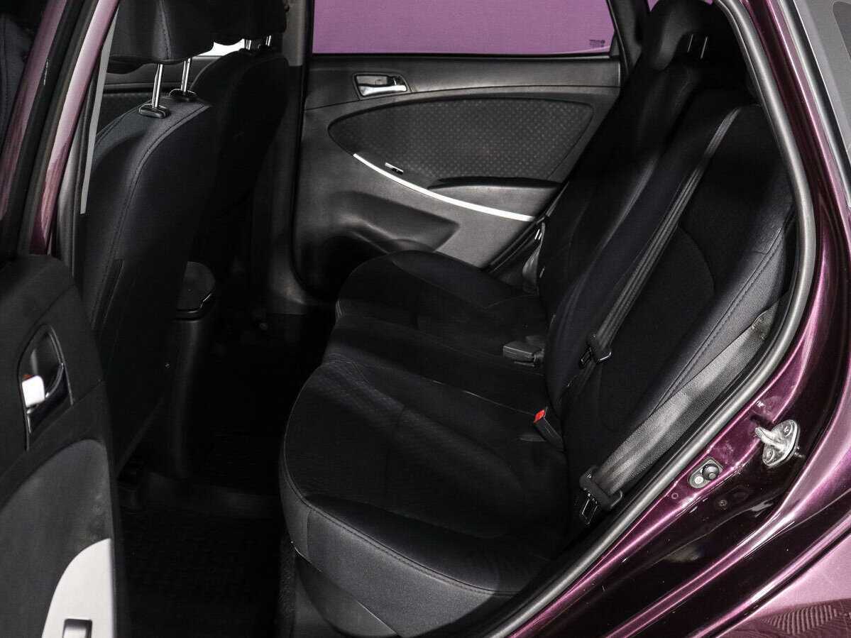 Купить Hyundai Solaris, 2013, 281 500 км, фото №10