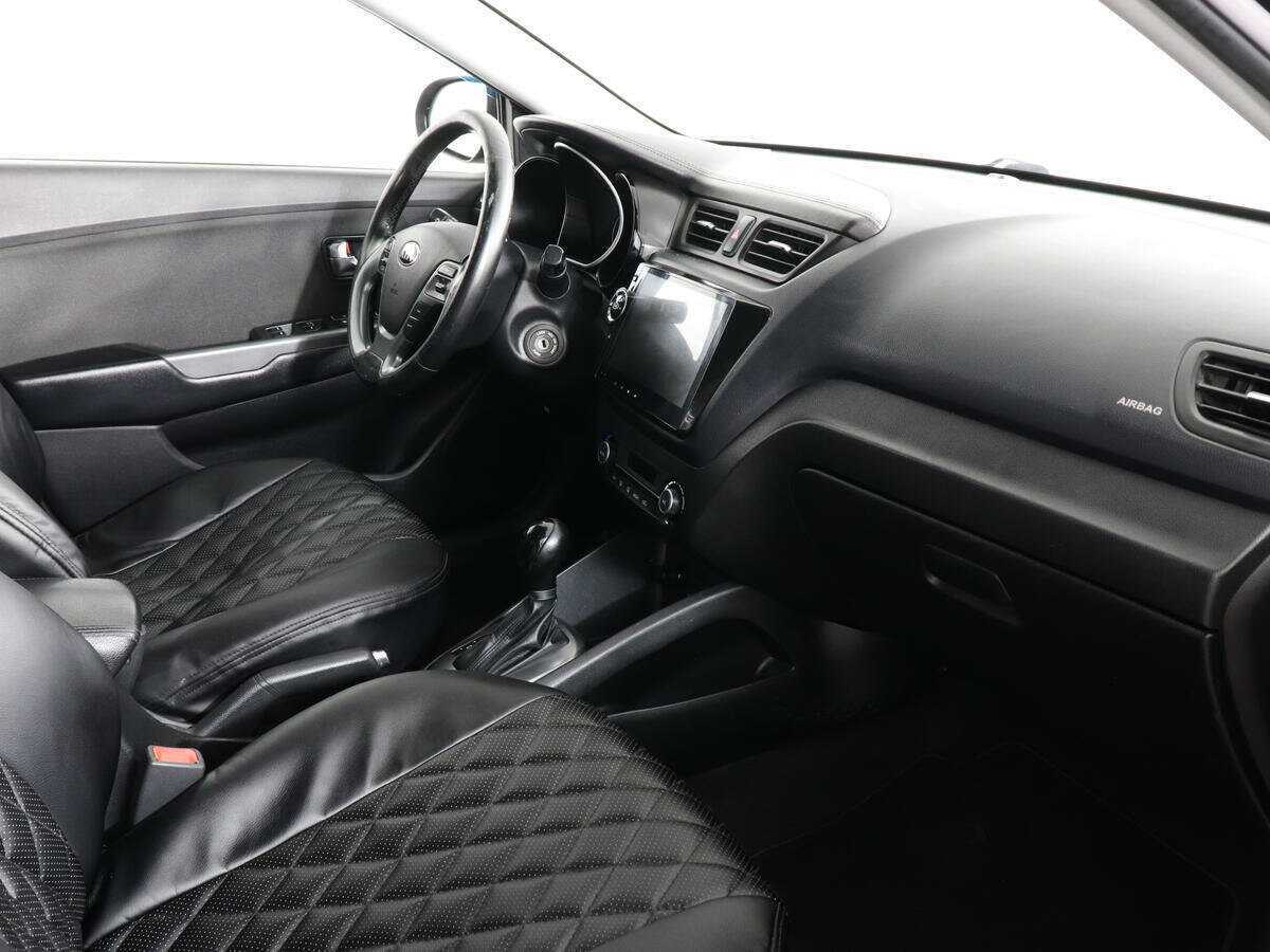 Купить Kia Rio, 2017, 100 500 км, фото №10
