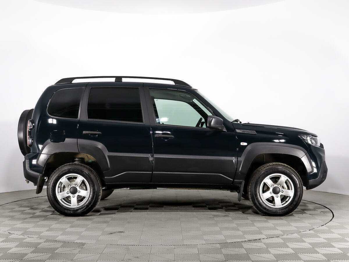 Купить Lada (ВАЗ) Niva, 2023, 6 649 км, фото №4