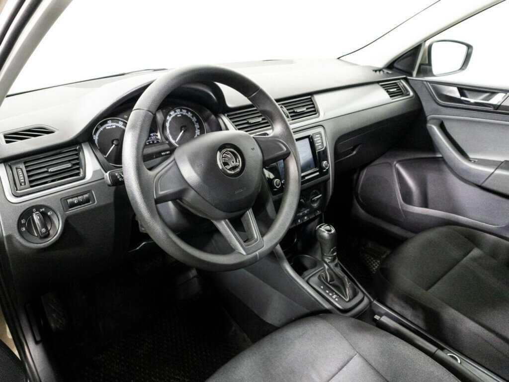 Купить Skoda Rapid, 2019, 117 235 км, фото №11