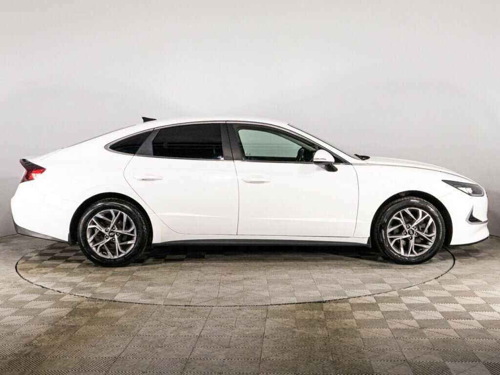Купить Hyundai Sonata, 2020, 130 871 км, фото №4