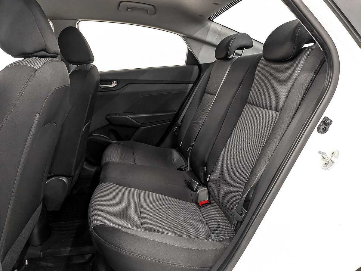 Купить Hyundai Solaris, 2017, 88 966 км, фото №18