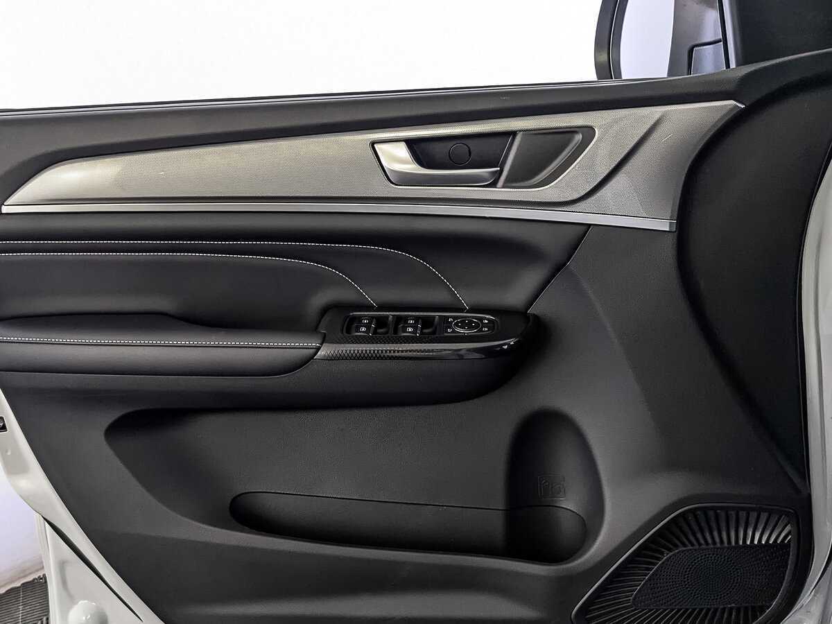 Купить Haval M6, 2023, 5 479 км, фото №17