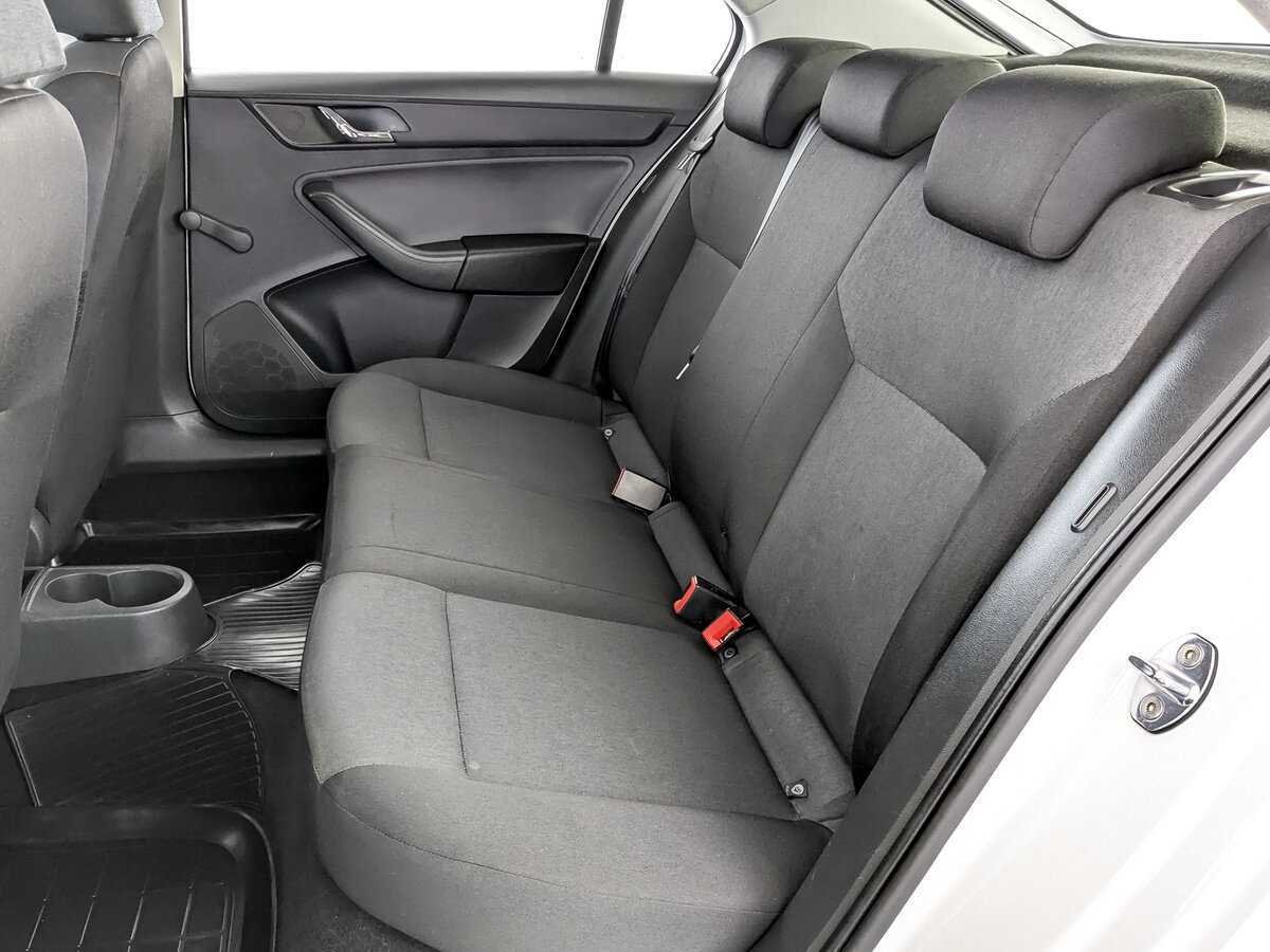 Купить Skoda Rapid, 2017, 180 415 км, фото №12