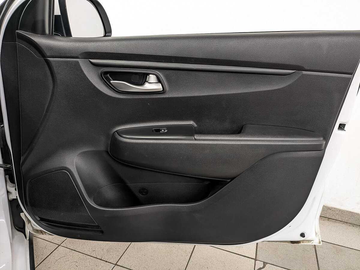 Купить Kia Rio X-Line, 2020, 179 628 км, фото №22