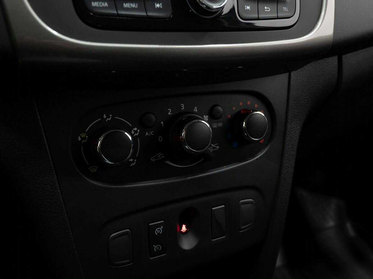 Купить Renault Sandero Stepway, 2020, 56 000 км, фото №19