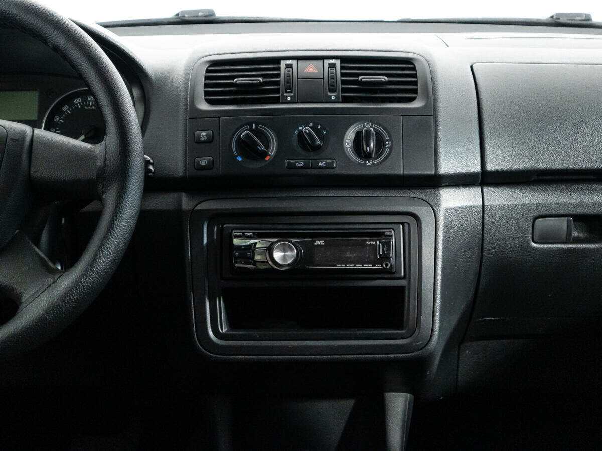 Купить Skoda Fabia, 2012, 184 196 км, фото №13