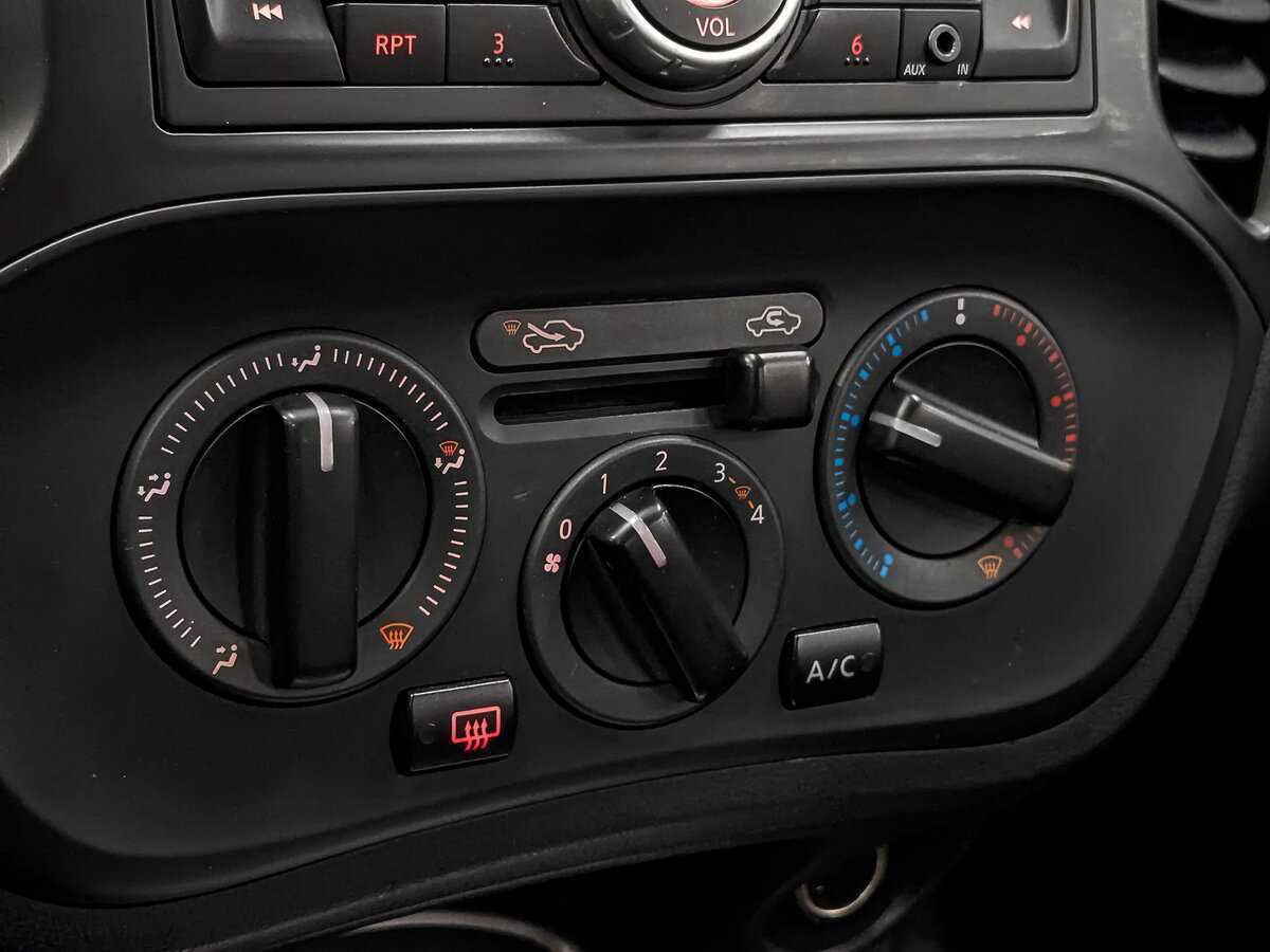 Купить Nissan Juke, 2014, 73 358 км, фото №21