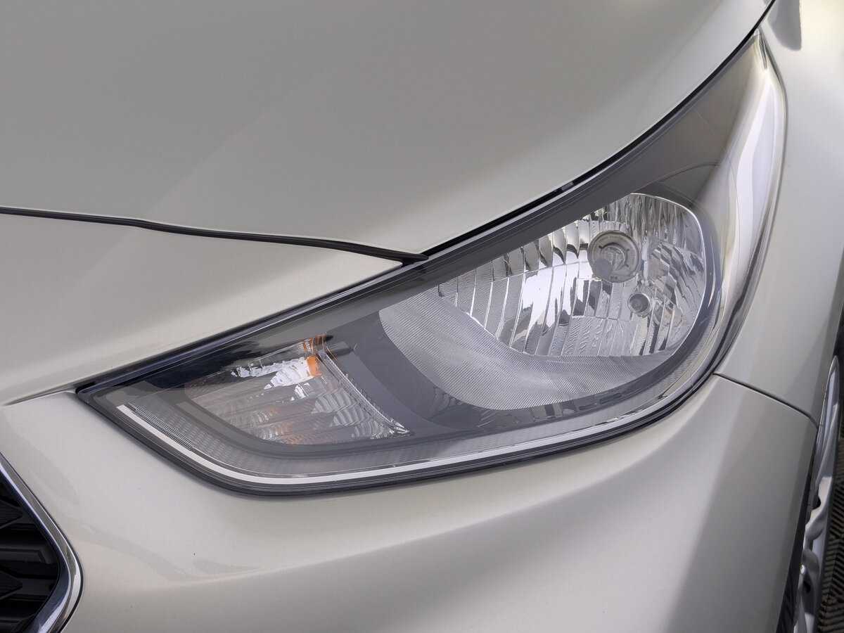 Купить Hyundai Solaris, 2019, 62 670 км, фото №11