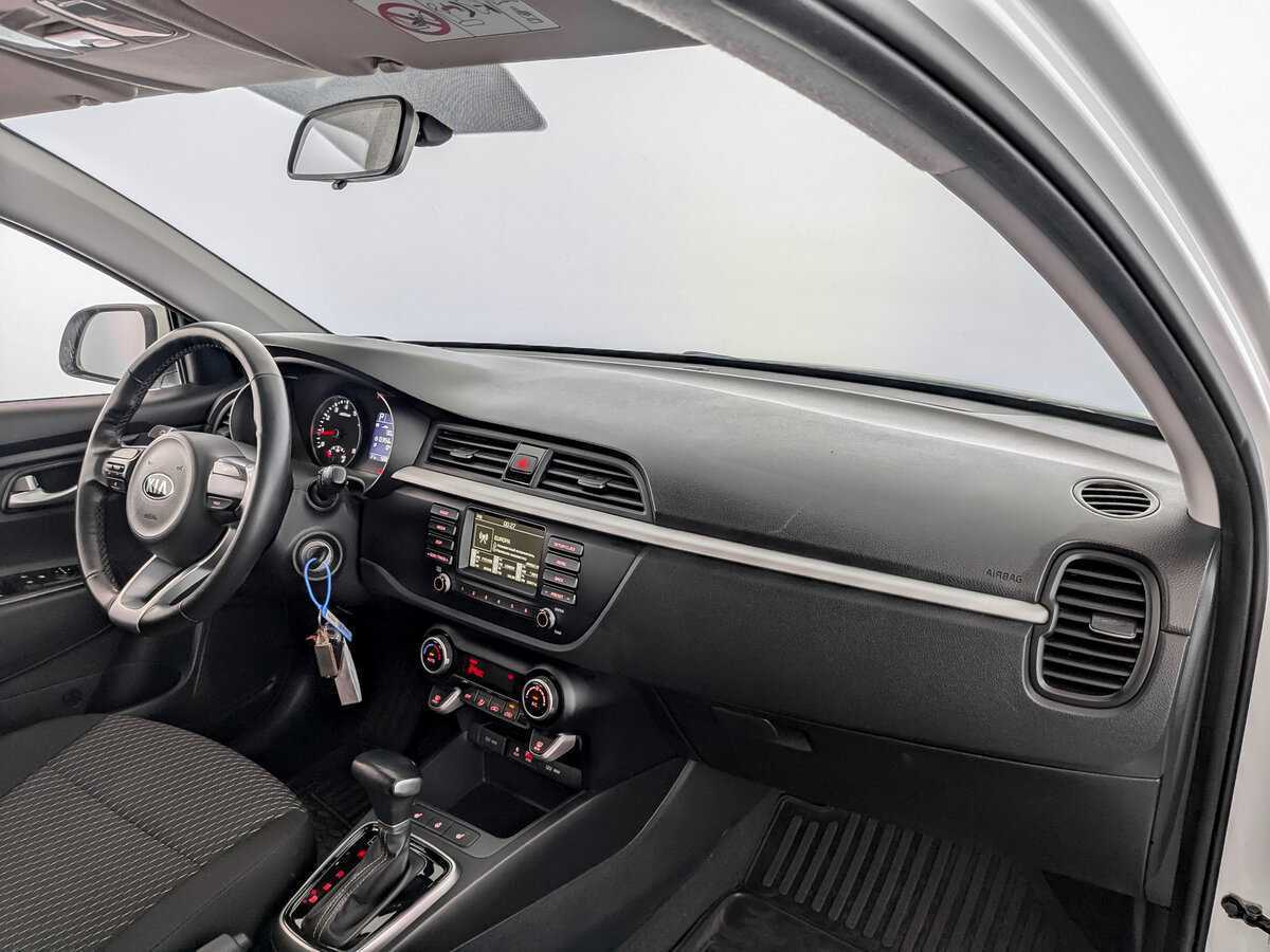 Купить Kia Rio, 2019, 52 087 км, фото №11