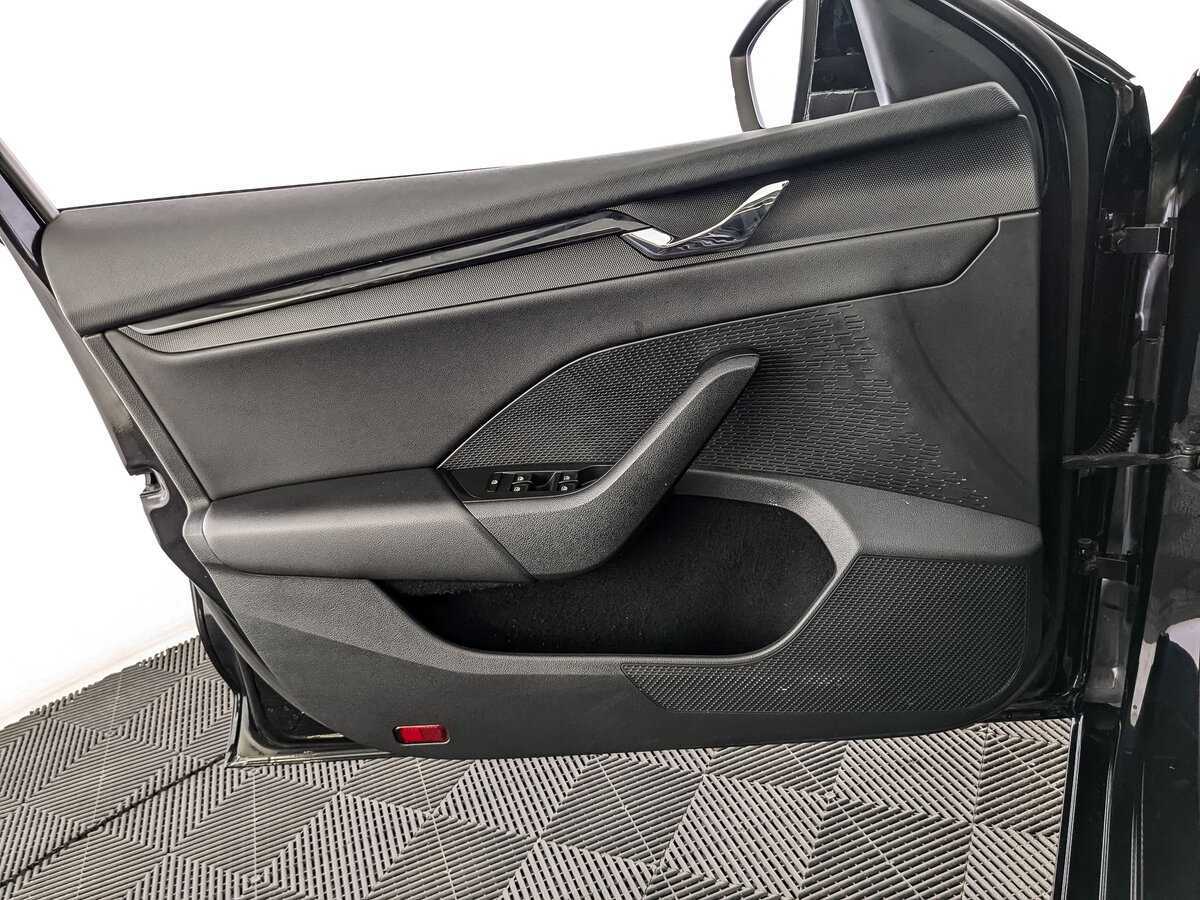 Купить Skoda Octavia, 2021, 88 635 км, фото №19