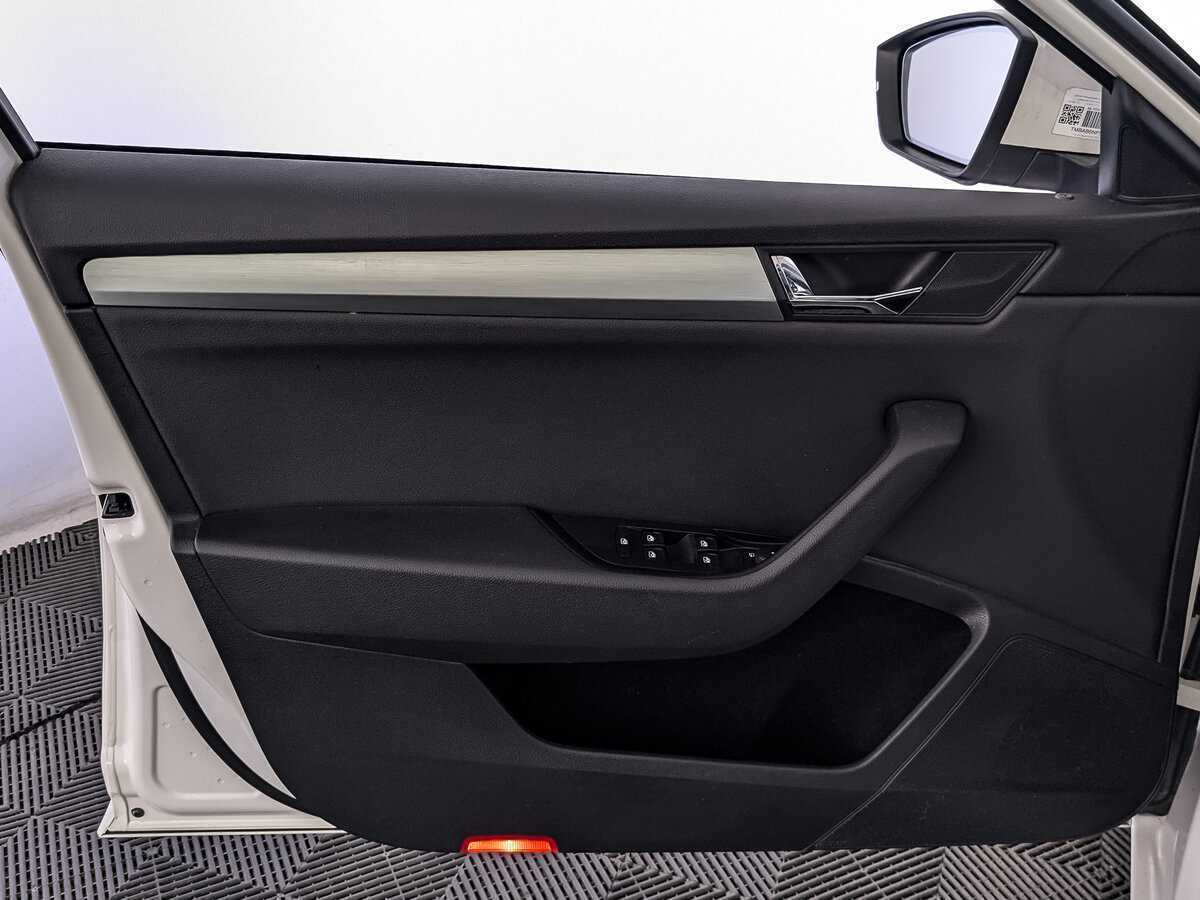 Купить Skoda Superb, 2017, 137 416 км, фото №19