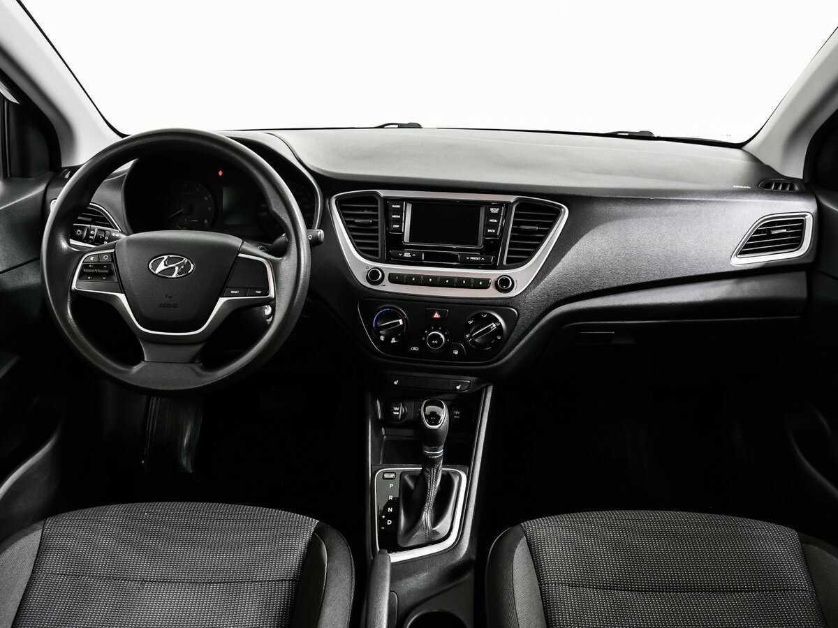 Купить Hyundai Solaris, 2018, 134 081 км, фото №11