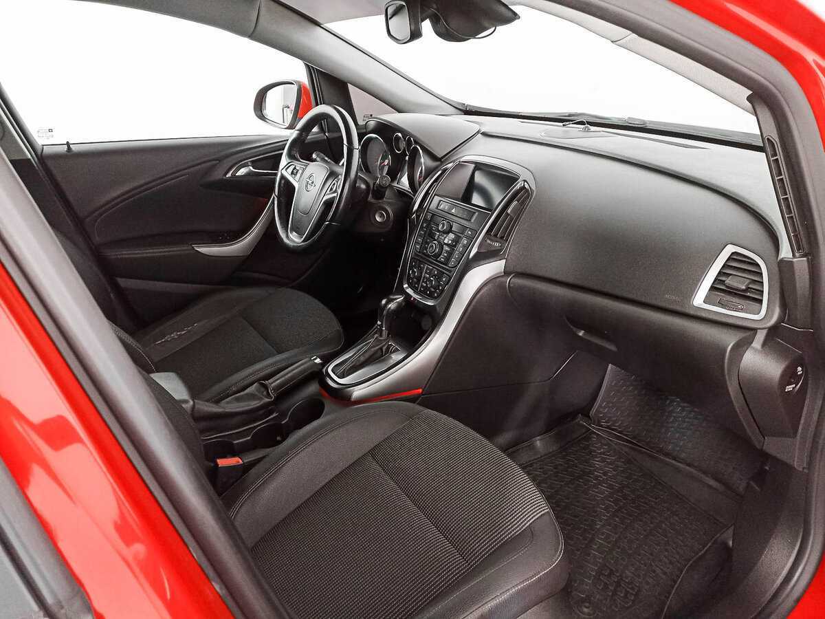 Купить Opel Astra, 2012, 148 901 км, фото №7