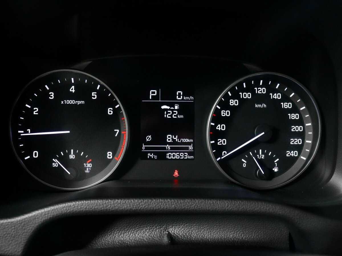 Купить Hyundai Elantra, 2018, 100 660 км, фото №8