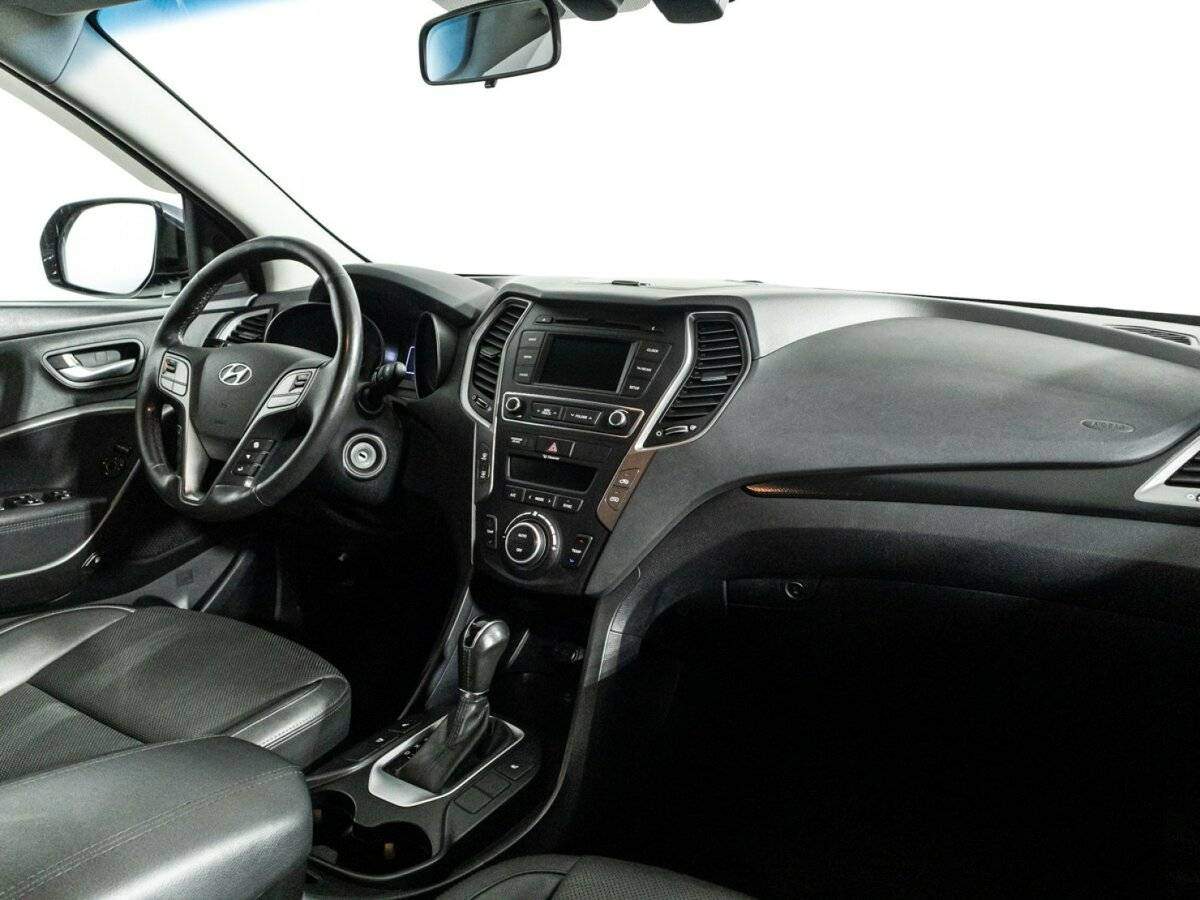 Купить Hyundai Santa Fe, 2016, 81 193 км, фото №9