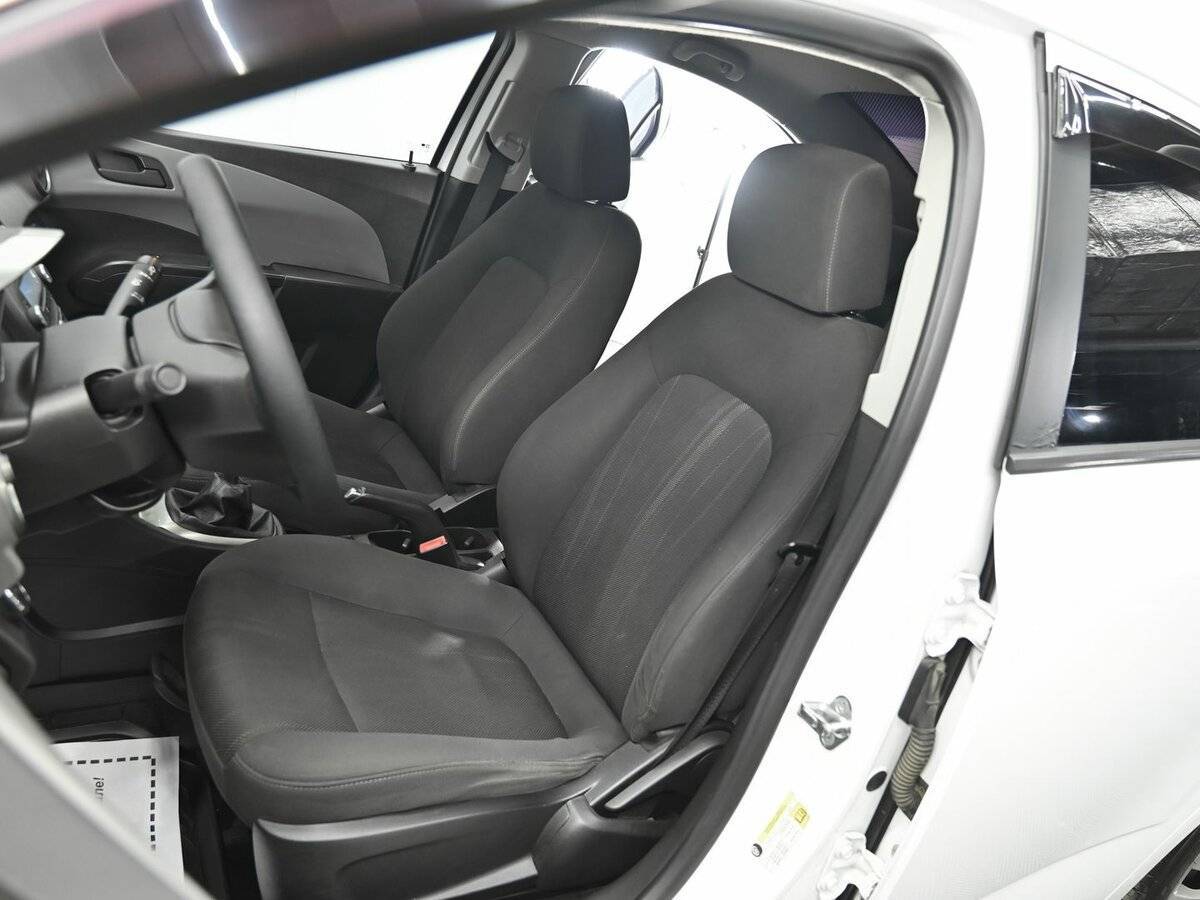 Купить Chevrolet Aveo, 2012, 138 000 км, фото №5