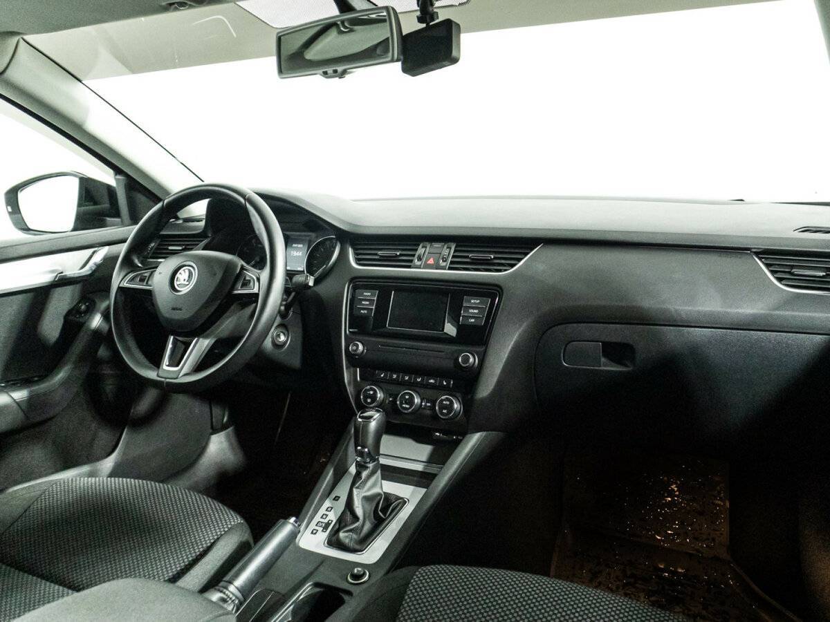 Купить Skoda Octavia, 2016, 77 976 км, фото №9