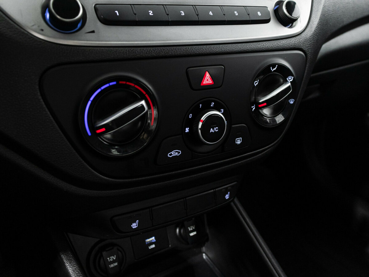 Купить Hyundai Solaris II Рестайлинг, 2020, 164 609 км, фото №14