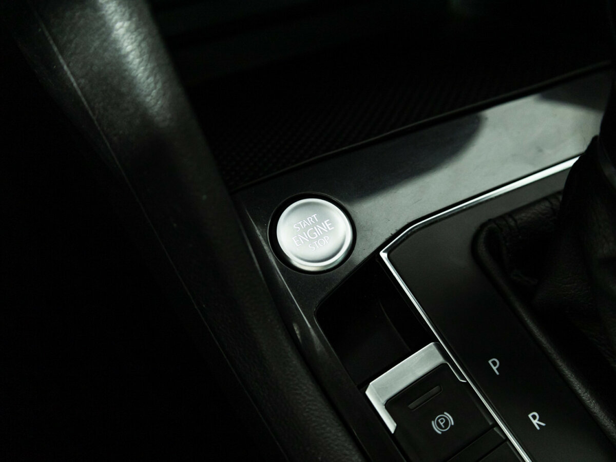 Купить Volkswagen Tiguan II, 2019, 155 000 км, фото №18