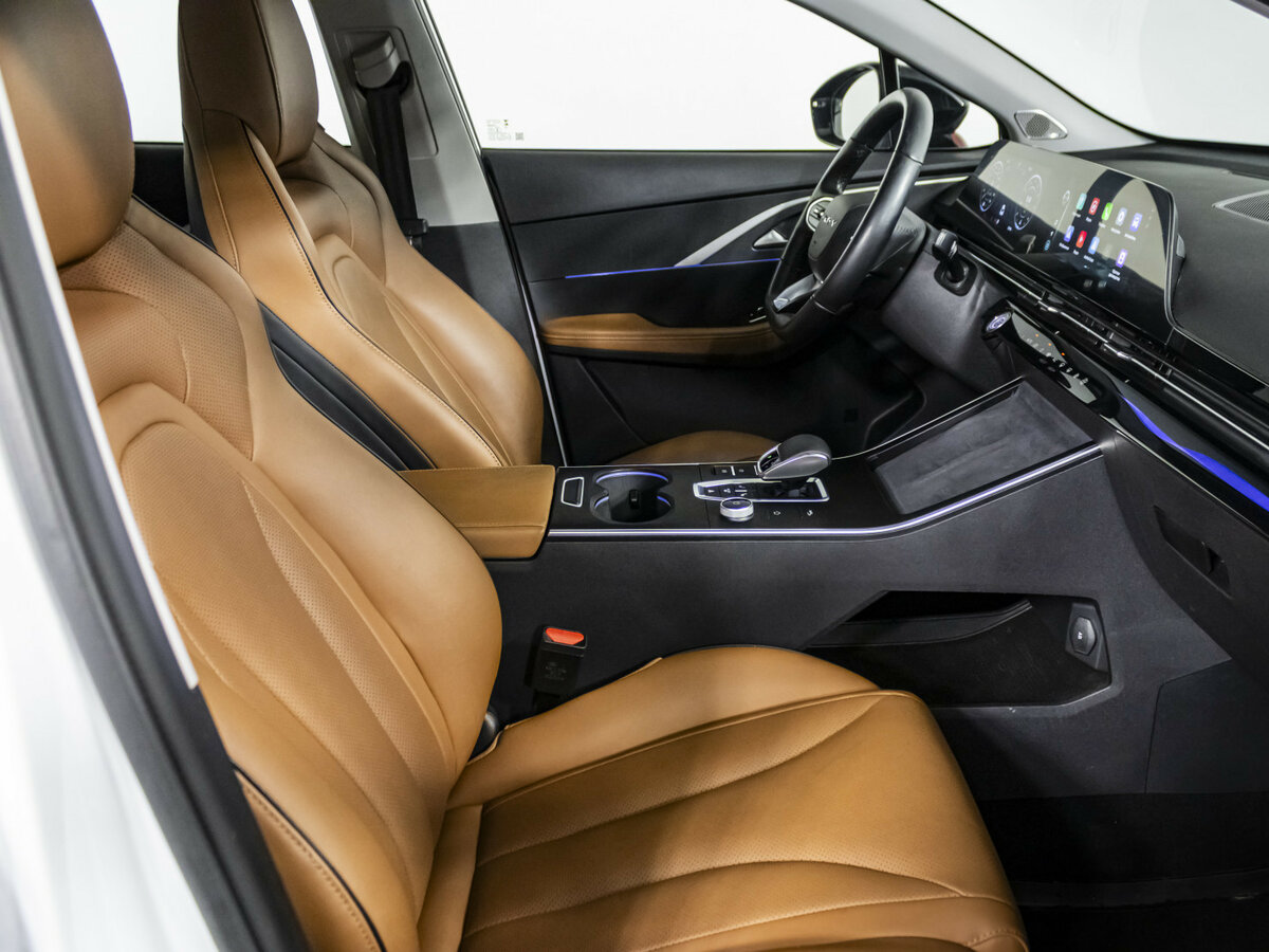 Купить Omoda C5 I, 2022, 22 156 км, фото №9